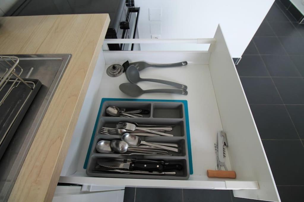Escale-Marne Fr - 102 - Free Parking - Free Luggage Storage - All Equipped - Linen Included - Washing Machine - 10Mn Walk Metro 8 - Rer A - Panoramic View - From 1 To 4 Guests Maisons-Alfort Buitenkant foto